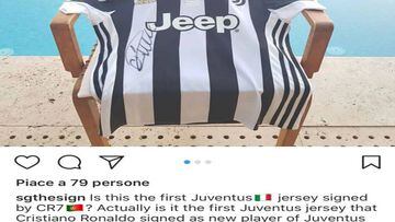 Cristiano: tourist pinches first signed Juve shirt from reporter