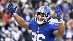 Saquon Barkley, Tony Pollard and Josh Jacobs weren’t signed to long term deals before the franchise tag deadline, and top RBs are coming out to defend them.