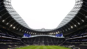 LONDON, ENGLAND - DECEMBER 19: General view inside the stadium prior to the Premier League match between Tottenham Hotspur and Liverpool at Tottenham Hotspur Stadium on December 19, 2021 in London, England. (Photo by Julian Finney/Getty Images)