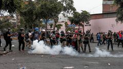 LIMA, PERU - JANUARY 28: Protesters continue their demonstration demanding the resignation of Peruvian President Dina Boluarte after six weeks of violent protests that have left 60 dead in different provinces and the first dead in the Peruvian capital, Lima, on Saturday, January 28, 2023. Demonstrators clashed with riot police during the protest as police used tear gas to disperse the crowd and installed barricades. (Photo by Klebher Vasquez/Anadolu Agency via Getty Images)