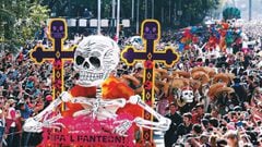 OPS avala desfile de Día de Muertos; advierte repunte de contagios