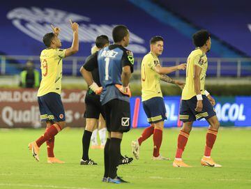 Colombia en la primera mitad fue efectiva y práctica para imponerse a un rival que lo exigió poco en defensa.