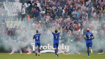 Croatian Ultras planning disturbances at Spain game