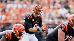 CINCINNATI, OHIO - SEPTEMBER 17: Joe Burrow #9 of the Cincinnati Bengals prepares to snap the ball during the second quarter in the game against the Baltimore Ravens at Paycor Stadium on September 17, 2023 in Cincinnati, Ohio.   Andy Lyons/Getty Images/AFP (Photo by ANDY LYONS / GETTY IMAGES NORTH AMERICA / Getty Images via AFP)