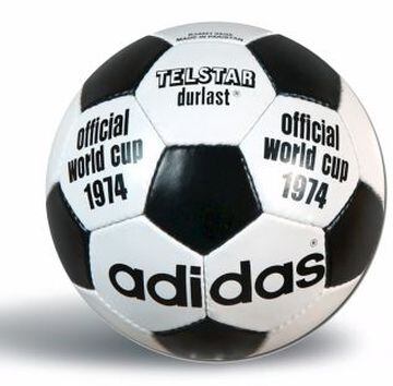 Adidas Telstar Durlast. Germany 1974, white hexagons mixed with black pentagons.