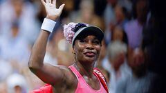 USA's Venus Williams waves to the crowd as she leaves the court after her defeat against Belgium's Greet Minnen during the US Open tennis tournament women's singles first round match at the USTA Billie Jean King National Tennis Center in New York City, on August 29, 2023. (Photo by KENA BETANCUR / AFP)