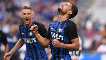 El Inter de Icardi gana y se mantiene a dos puntos del líder