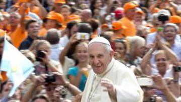 El Papa Francisco augura triunfo de San Lorenzo ante Boca Jrs