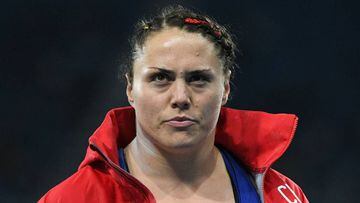 Chile&#039;s Natalia Duco competes in the Women&#039;s Shot Put Final during the athletics event at the Rio 2016 Olympic Games at the Olympic Stadium in Rio de Janeiro on August 12, 2016.   / AFP PHOTO / Johannes EISELE