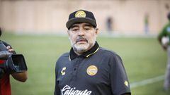 Maradona la lía en México: sancionado con un partido
