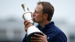 Golf - The 146th Open Championship - Royal Birkdale - Southport, Britain - July 23, 2017   USA&rsquo;s Jordan Spieth kisses The Claret Jug as he celebrates winning The Open Championship     