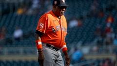 With their 11th consecutive win, the Houston Astros give manager Dusty Baker his 2009th, making him the 10th winningest manager in baseball history.