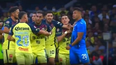 Morales calentó el Clásico en México: ¡empujón de Diego Valdés!