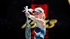 Dayana Yastremska celebra su victoria contra Linda Noskova en el Open de Australia.