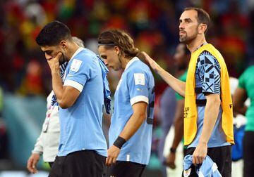 Los nervios, primero, y la desolación, después, en Luis Suárez tras quedar su selección eliminada del Mundial en la recta final del partido al ganar Corea a Portugal.