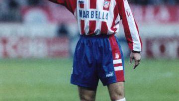 En 1994 fichó por el Atlético de Madrid por tres años y se convirtió en uno de los capitanes del equipo e ídolo indiscutible de la afición colchonera. Su mejor temporada fue la 1995/1996, fue una pieza clave dentro del equipo que conquistó el histórico do
