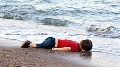 Un a&ntilde;o despu&eacute;s de la fotograf&iacute;a de Aylan Kurdi, el mundo vuelve a conmocionarse por el drama de los refugiados. 