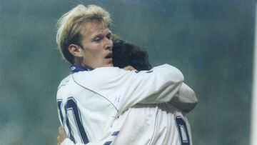 En el Real Madrid no pudo asentarse debido a una serie de lesiones y en 1994 se marchó del club. Ganó una Copa del Rey y una Supercopa de España como jugador blanco.