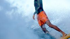 9 equipaciones esenciales de Surf para este verano