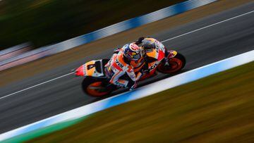 Dani Pedrosa just pips team mate Márquez to pole in Jerez