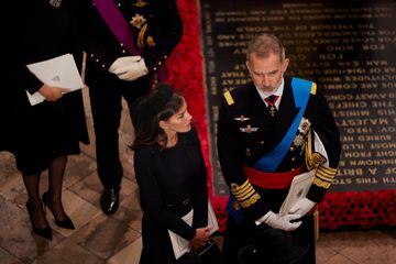 Felipe VI y Letizia en el funeral de Isabel II.