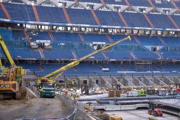 Las obras de remodelación del estadio del club blanco siguen avanzando sin parar durante el verano. Así se encuentra el interior del estadio durante estos días.