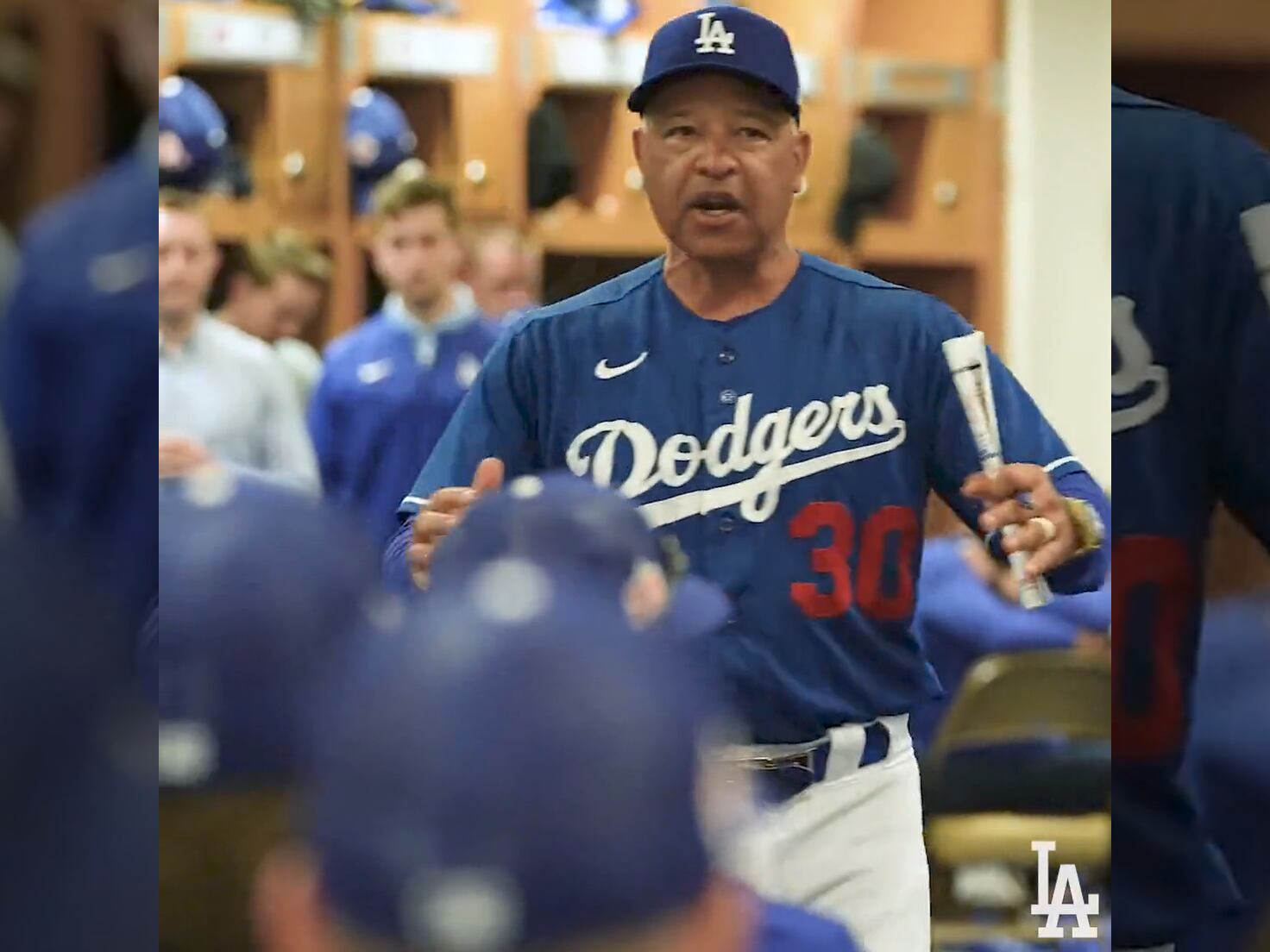 Dave Roberts, Dodgers open spring training with plenty of questions to  answer - Los Angeles Times