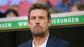 Stuttgart sack Weinzierl with relegation looming