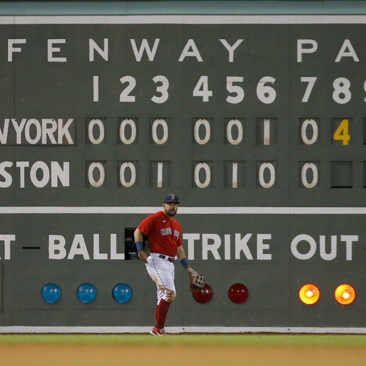 Enrique Hernandez #5 Texas Rangers at Boston Red Sox September 1