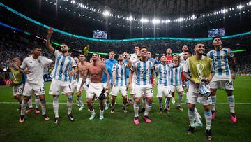 LUSAIL CITY, QATAR - DECEMBER 09: Argentina players celebrate after winning the FIFA World Cup Qatar 2022 quarter final match between Netherlands and Argentina at Lusail Stadium on December 9, 2022 in Lusail City, Qatar. (Photo by Sebastian Frej/MB Media/Getty Images)