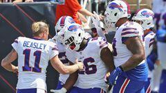 The Buffalo Bills recievers were both find by the NFL for violating the Covid-19 protocol. Both players went to twitter to announce their fines.