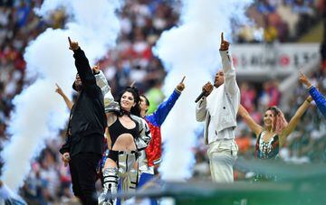 Era Istrefi, Will Smith y Nicky Jam cantaron Live it up, la canción oficial del Mundial de Rusia 2018.