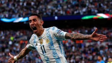 (FILES) In this file photo taken on June 01, 2022 Argentina's midfielder Angel Di Maria celebrates after scoring their second goal during the 'Finalissima' International friendly football match between Italy and Argentina at Wembley Stadium in London. - Di Maria signed on July 8, 2022 with Italian club Juventus for a season. (Photo by Adrian DENNIS / AFP)