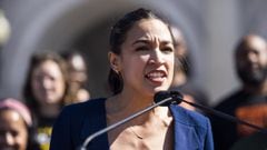 Alexandra Ocasio-Cortez is a serious player on the progressive wing of the party.