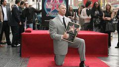 Vince McMahon devela su estrella en el Paseo de la Fama