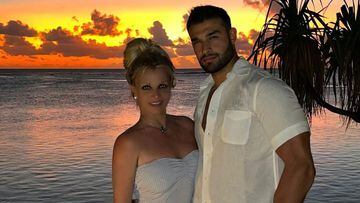 Los fans de Britney Spears se preguntan si la cantante y Sam Asghari se casaron en secreto luego de que ella lo llamara &ldquo;esposo&rdquo; en Instagram. Aqu&iacute; los detalles.