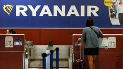 Ryanair comenzará a cobrar por la maleta de mano a partir de noviembre