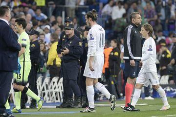 Bale ended a Champions League fixture against Manchester City with a knee sprain. He missed the next game.