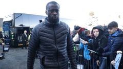 Manchester City&#039;s Yaya Toure arrives before the match