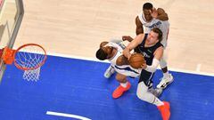 DALLAS, TX - MAY 28:  Luka Doncic #77 of the Dallas Mavericks shoots the ball during the game against the LA Clippers during Round 1, Game 3 of the 2021 NBA Playoffs on May 28, 2021 at the American Airlines Center in Dallas, Texas. NOTE TO USER: User expressly acknowledges and agrees that, by downloading and or using this photograph, User is consenting to the terms and conditions of the Getty Images License Agreement. Mandatory Copyright Notice: Copyright 2021 NBAE (Photo by Glenn James/NBAE via Getty Images)