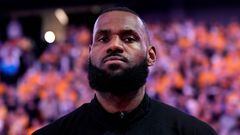 SAN FRANCISCO, CALIFORNIA - MAY 10: LeBron James #6 of the Los Angeles Lakers looks on during the national anthem prior to facing the Golden State Warriors in game five of the Western Conference Semifinal Playoffs at Chase Center on May 10, 2023 in San Francisco, California. NOTE TO USER: User expressly acknowledges and agrees that, by downloading and or using this photograph, User is consenting to the terms and conditions of the Getty Images License Agreement.   Thearon W. Henderson/Getty Images/AFP (Photo by Thearon W. Henderson / GETTY IMAGES NORTH AMERICA / Getty Images via AFP)