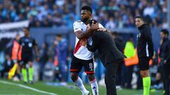 AVELLANEDA, ARGENTINA - OCTOBER 23: Miguel Borja of River Plate celebrates with Marcelo Gallardo, coach of River Plate after scoring his team's first goal during a match between Racing Club and River Plate as part of Liga Profesional 2022 at Presidente Peron Stadium on October 23, 2022 in Avellaneda, Argentina. (Photo by Marcelo Endelli/Getty Images)