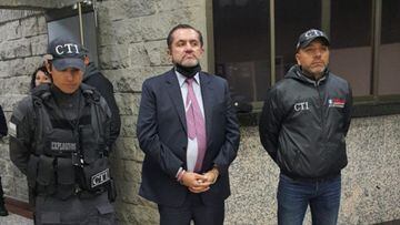 El senador Mario Castaño fue capturado por el CTI.