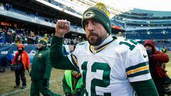 CHICAGO, IL - DECEMBER 18: Quarterback Aaron Rodgers #12 of the Green Bay Packers walks off the field after the Packers win at Soldier Field on December 18, 2016 in Chicago, Illinois. The Green Bay Packers defeated the Chicago Bears 30-27.   Joe Robbins/Getty Images/AFP == FOR NEWSPAPERS, INTERNET, TELCOS &amp; TELEVISION USE ONLY ==