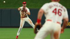 As the deadline draws within sight, a late flurry of activity sees the St Louis Cardinals trade shortstop Paul DeJong to Toronto for a prospect and cash.