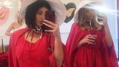 Kylie Jenner monta una fiesta de 'El cuento de la criada' y las redes enfurecen