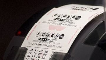 What day are Powerball drawings?