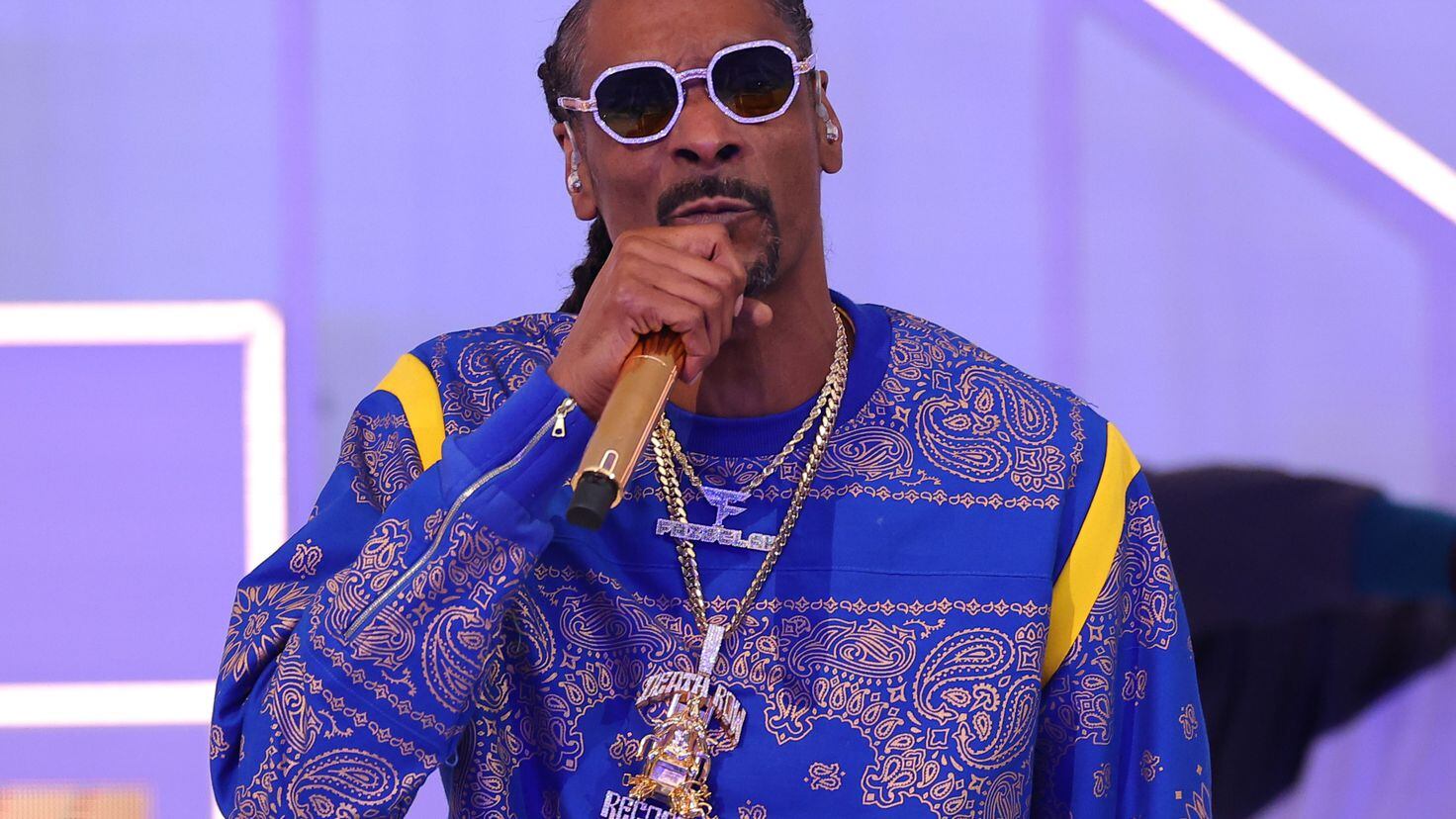 Snoop Dogg Joins Effort to Purchase Senators