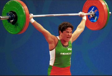 Primera Campeona Olímpica Mexicana en Sídney 2000. Falleció el 2013 a la edad de 35 años.
