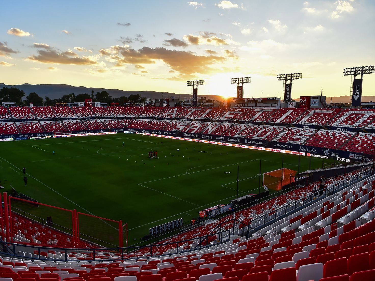 Fútbol de ascenso. Club Atlético San Miguel se prepara para comenzar el  campeonato